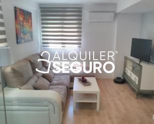 Living room of Flat to rent in  Sevilla Capital  with Air Conditioner and Terrace