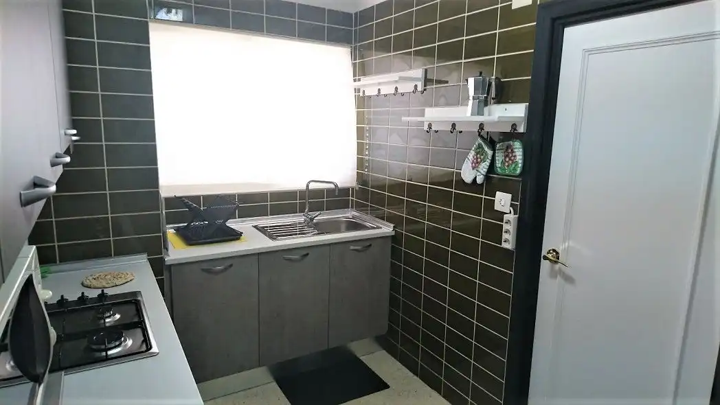 Cuina de Pis de lloguer en Santa Pola amb Terrassa, Moblat i Forn