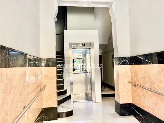 Piso en venta en Valencia con Aire acondicionado, Calefacción y Balcón
