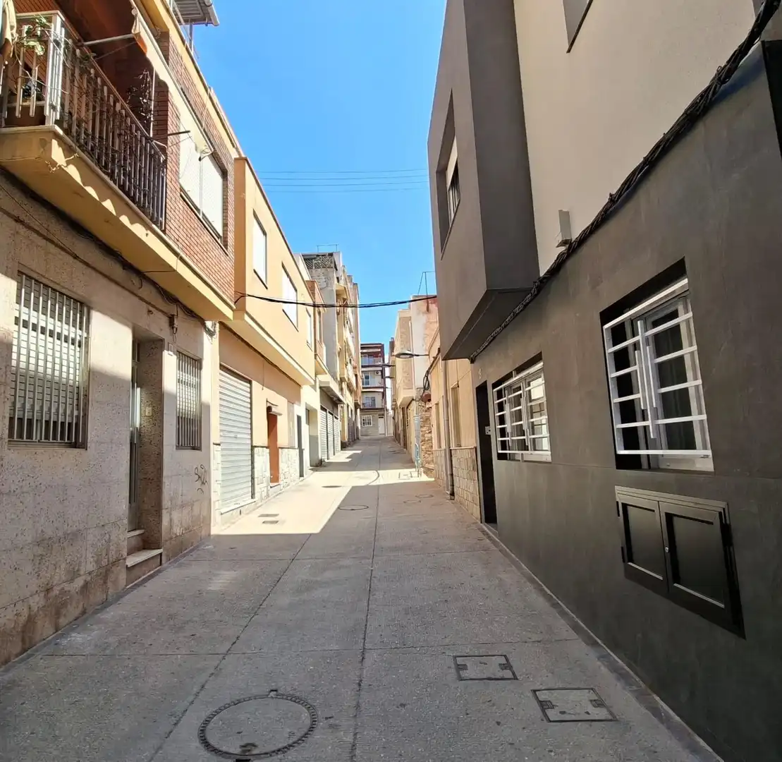 Haus mit Terrasse zum Verkauf in Calle ISABEL LA CATOLICA, imagen 2