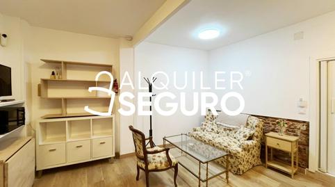 Foto 5 de Piso de alquiler en De Ruiz Palacios , Berruguete,  Madrid Capital