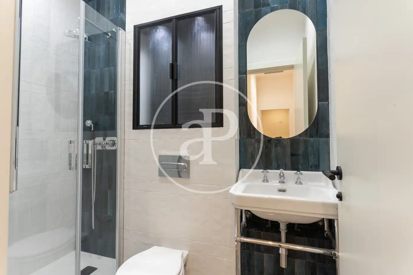 Baño de Piso en venta en Barcelona con Aire acondicionado, Calefacción y Balcón