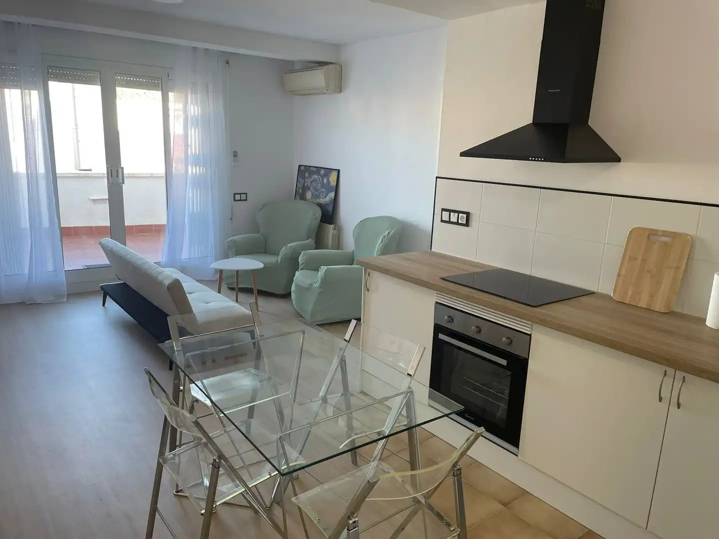 Cocina de Ático de alquiler en Tarragona con Aire acondicionado, Calefacción y Parquet