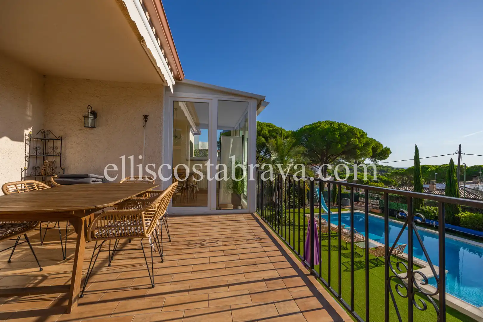 Casa con terraza en venta en Port - La Cota - Puig Sec, imagen 8