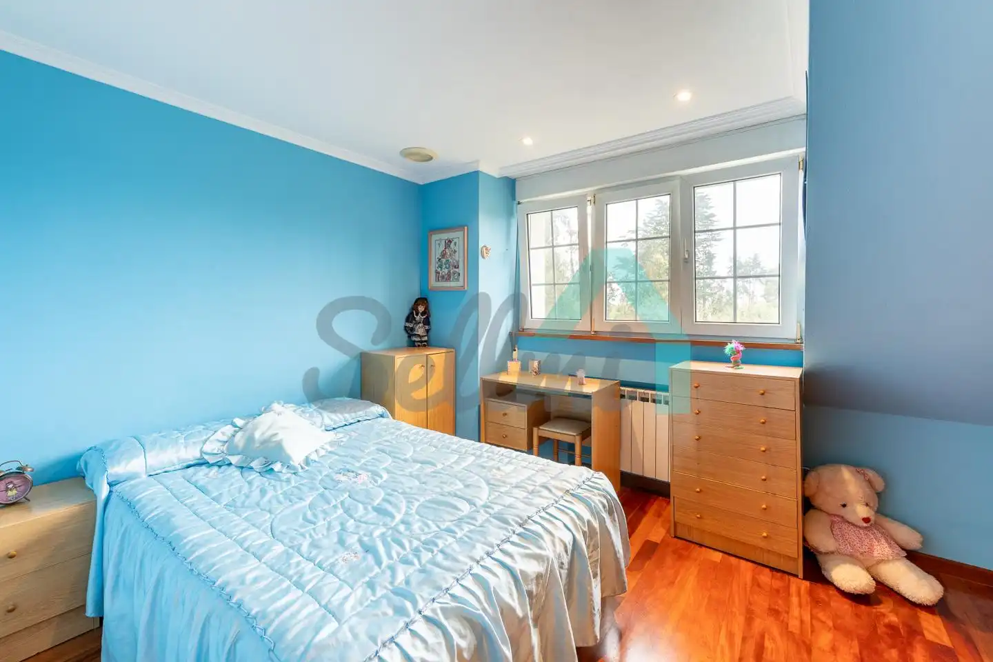 Habitación de Casa adosada en venta en El Franco  con Calefacción, Jardín privado y Parquet
