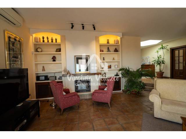 Casa-chalet en Venta en Calle Magnolios en Pinares de San Antón