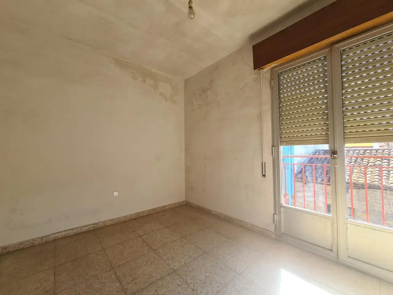 Habitación de Casa adosada en venta en La Adrada  con Balcón