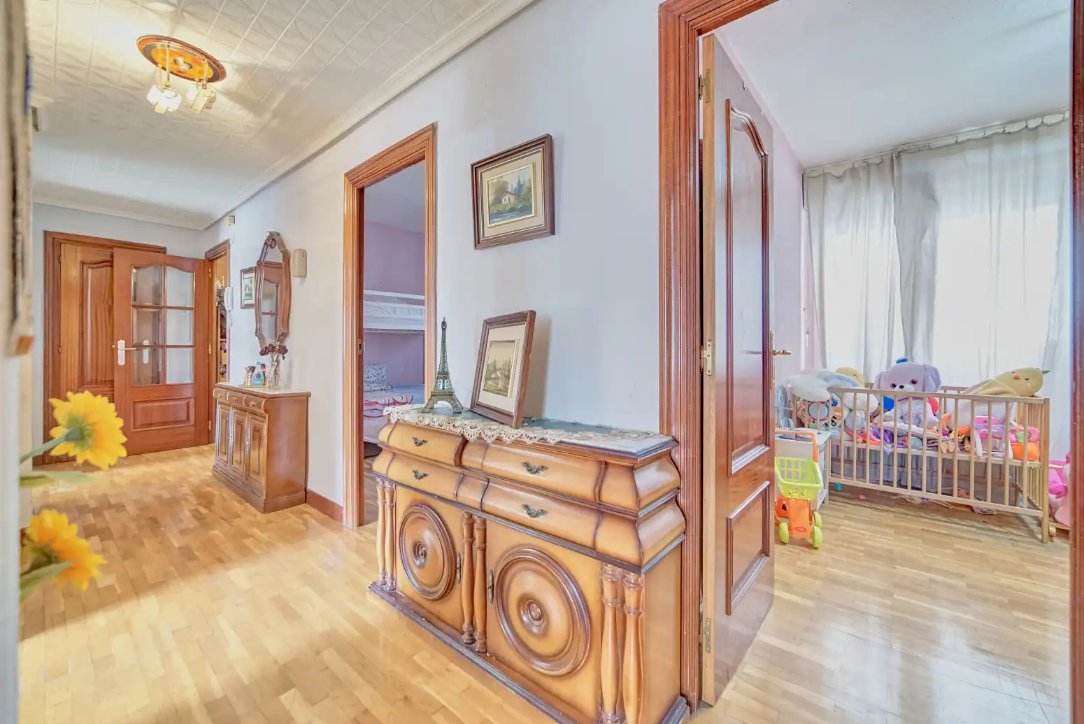 Piso en venta en Valle de Elorz / Elortzibar con Calefacción y Parquet