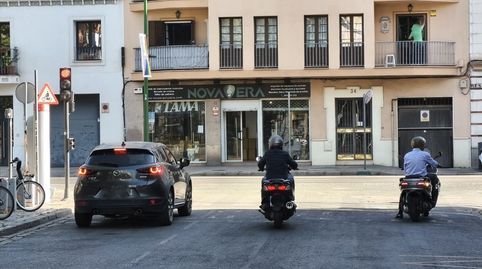 Photo 2 of Commercial properties for rent in Calle Resolana, 34, Doctor Barraquer - G. Renfe - Policlínico, Sevilla Capital