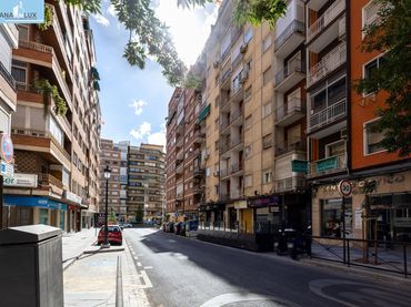 Pis amb ascensor en venda a Calle Emperatriz Eugenia