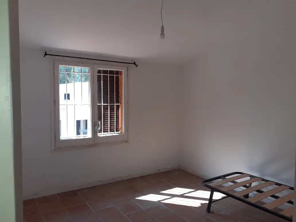 Schlafzimmer von Haus oder Chalet zum Verkauf in Gelida mit Heizung, Privatgarten und Parkett