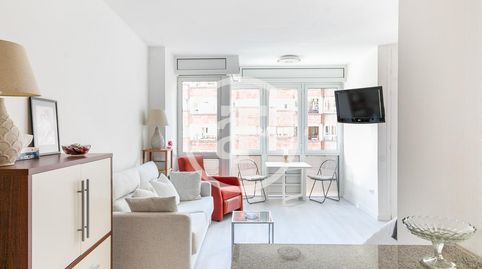 Foto 4 de Estudio de alquiler en C/ D'aragó, Fort Pienc, Barcelona Capital