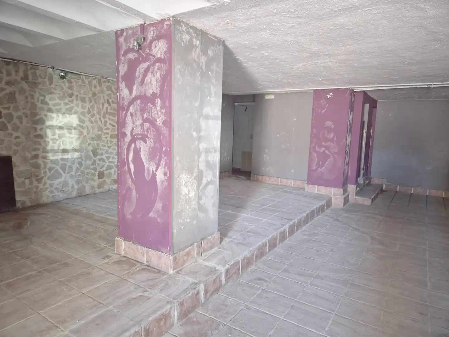 Local commercial à vendre à Carrer de la Rioja, imagen 3