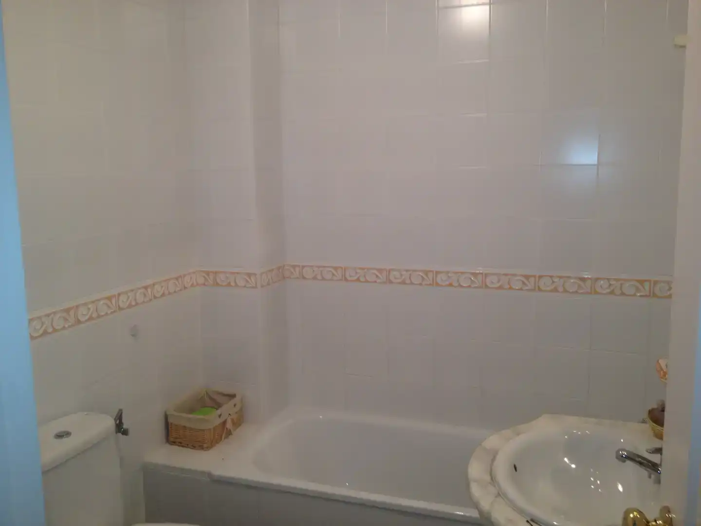 Bathroom of Detached homes for rent in Castilleja de la Cuesta, Sevilla