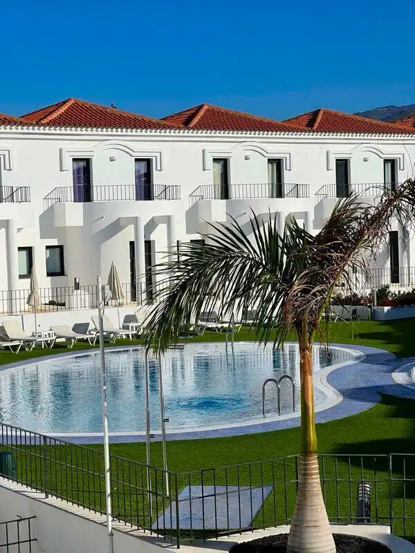 Piscina de Casa adosada en venta en San Miguel de Abona con Aire acondicionado, Jardín privado y Terraza