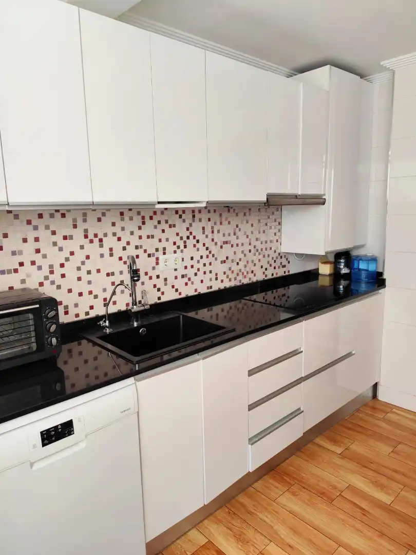Kitchen of Flat for sale in Málaga  with Air Conditioner, Heating and Oven