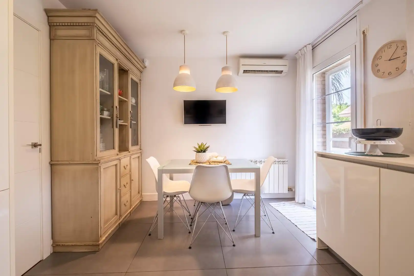 Comedor de Casa adosada en venta en Salou con Aire acondicionado, Jardín privado y Parquet