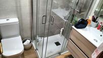 Bathroom of Flat for sale in Palencia Capital  with Balcony