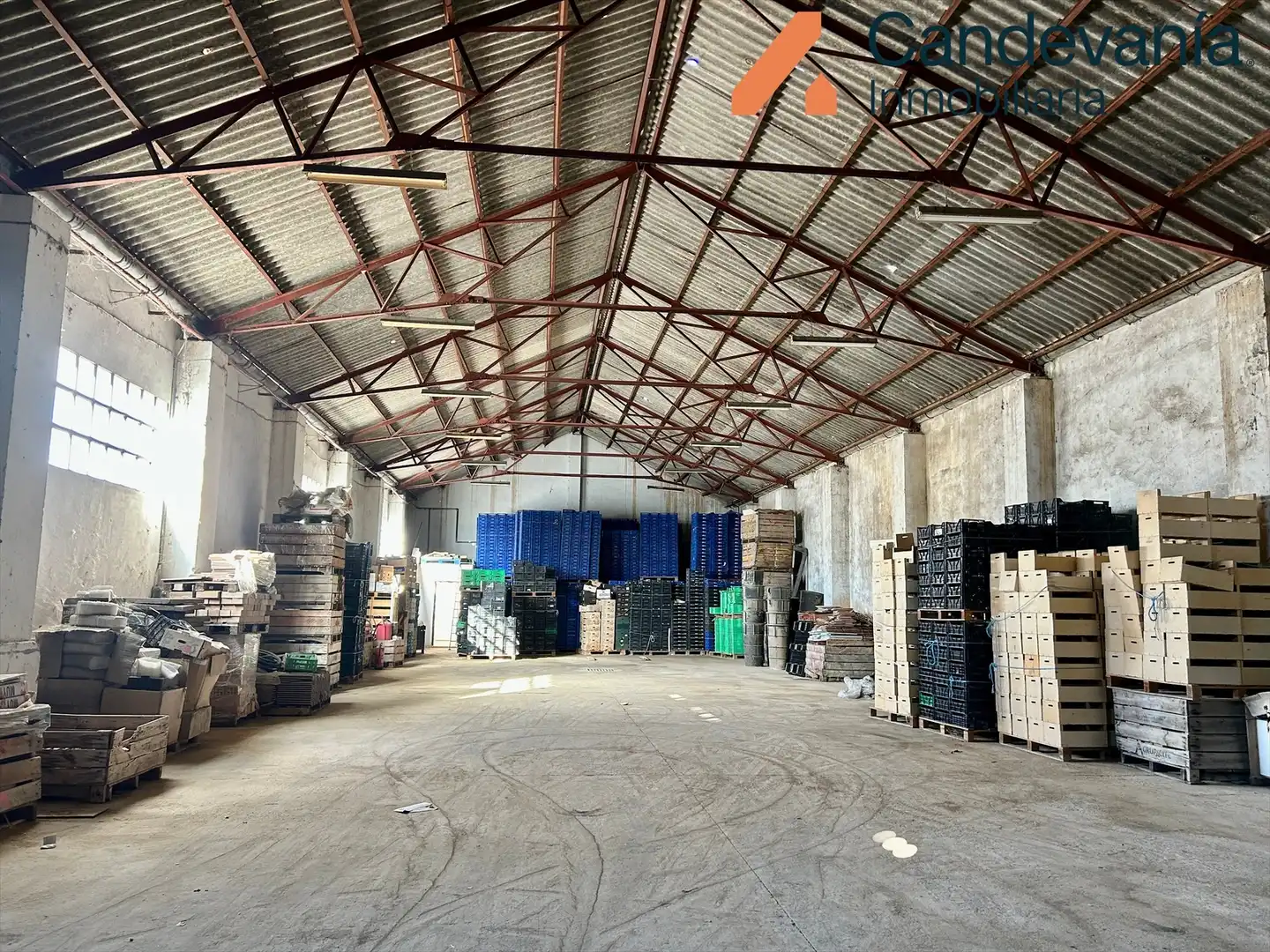 Vista exterior de Nave industrial en venta en Zuera