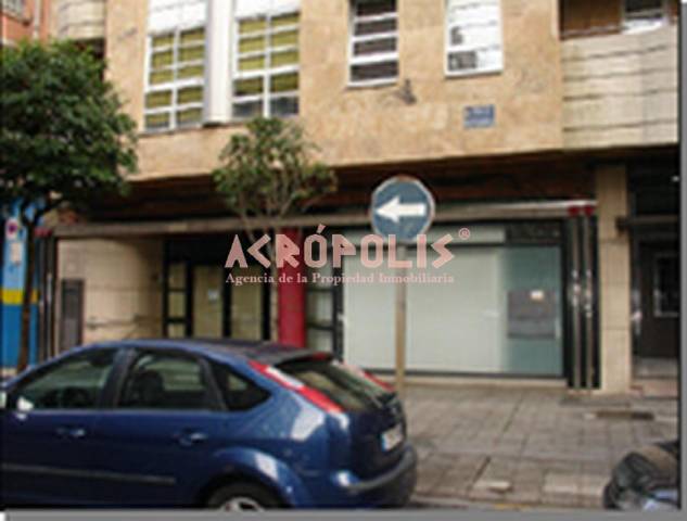 Local comercial en Alquiler en Calle Covadonga 4 24004 Leon en San Claudio - La Chantría