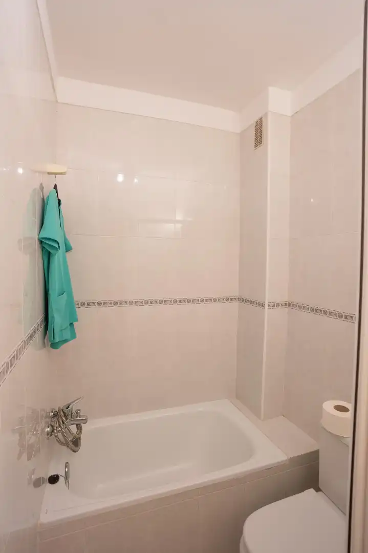 Baño de Edificio en venta en San Cristóbal de la Laguna con Alarma