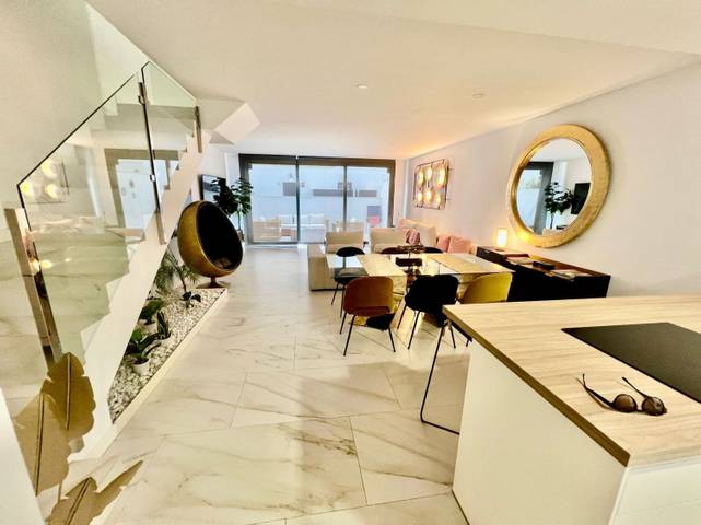 Casa adosada en Alquiler en La Dama de Noche - La Alzambra