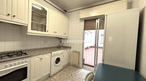 Foto 3 de Piso en venta en Mugica, Gran Via, Logroño