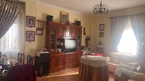 Foto 4 de Casa adosada en venda a Calle Sevillanas, 1, Carmona, Sevilla