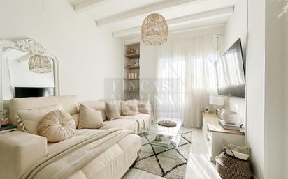 Living room of Flat for sale in Gavà  with Air Conditioner and Terrace