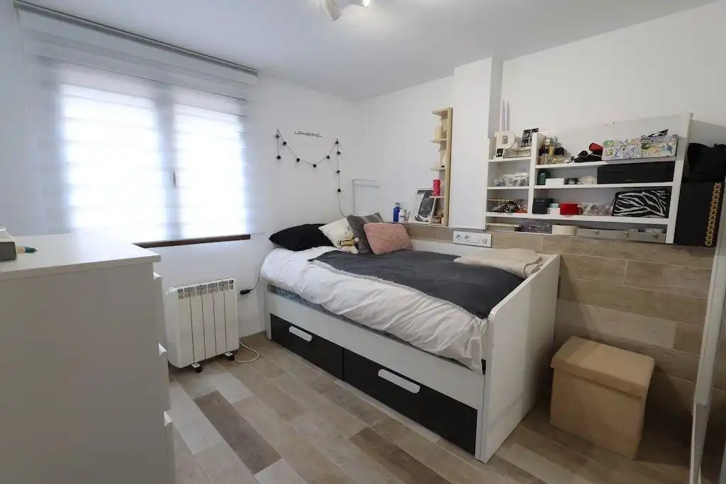 Dormitori de Dúplex en venda en Orihuela amb Terrassa i Moblat