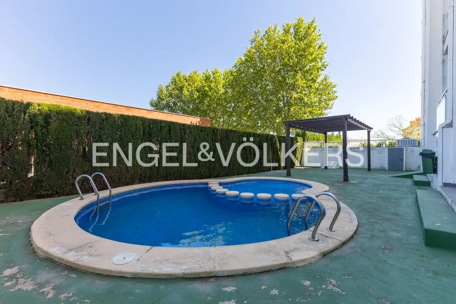 Swimming pool of Flat for rent in Dénia  with Air Conditioner, Heating and Swimming Pool