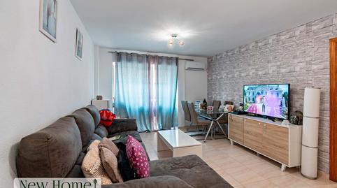 Foto 2 de Pis en venda a Calle Sierra de Espuña, El Parador de las Hortichuelas, Roquetas de Mar