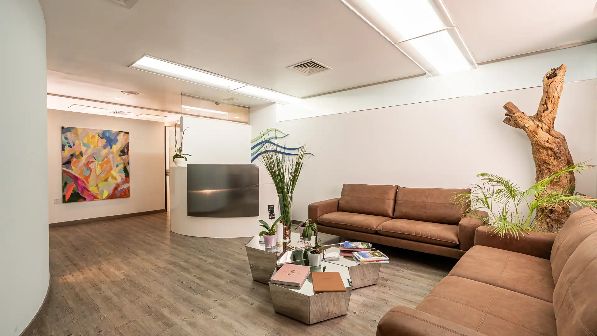 Local de alquiler en Marbella con Terraza y Amueblado