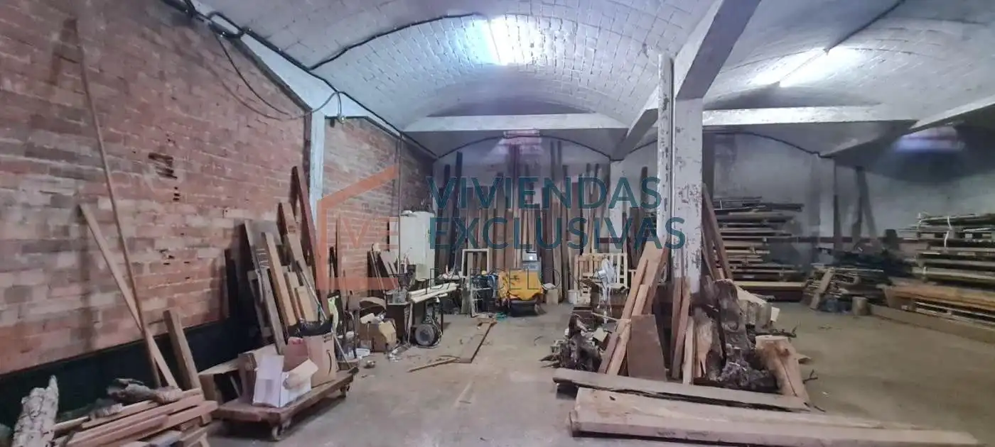 Local comercial en venta en Carrer de Llançà, imagen 17