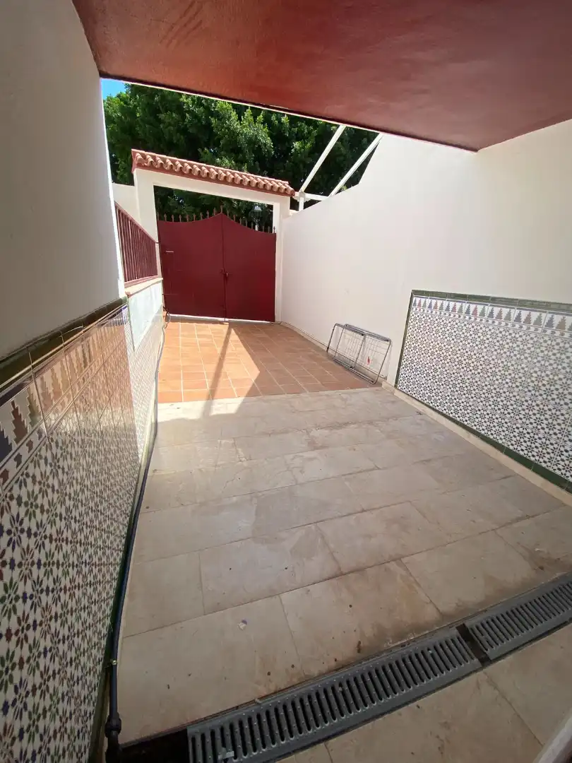 Detached homes for sale in Almayate