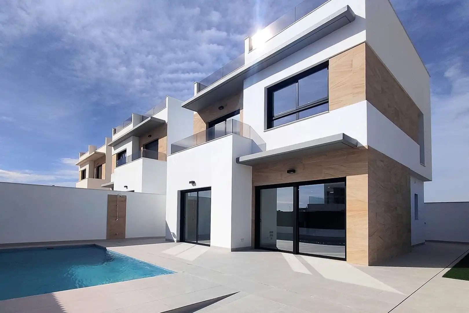 Vista exterior de Casa o xalet en venda en Benijófar amb Aire condicionat, Calefacció i Jardí privat