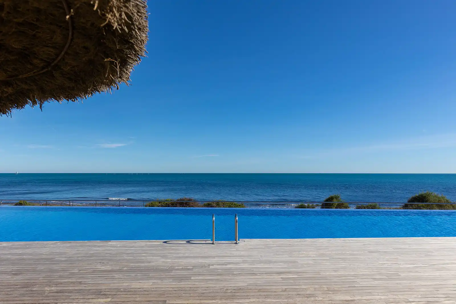 Piscina de Apartament en venda en Torrevieja amb Terrassa, Traster i Moblat