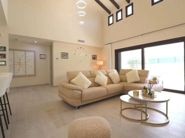 Casa amb piscina en venda a Algorfa