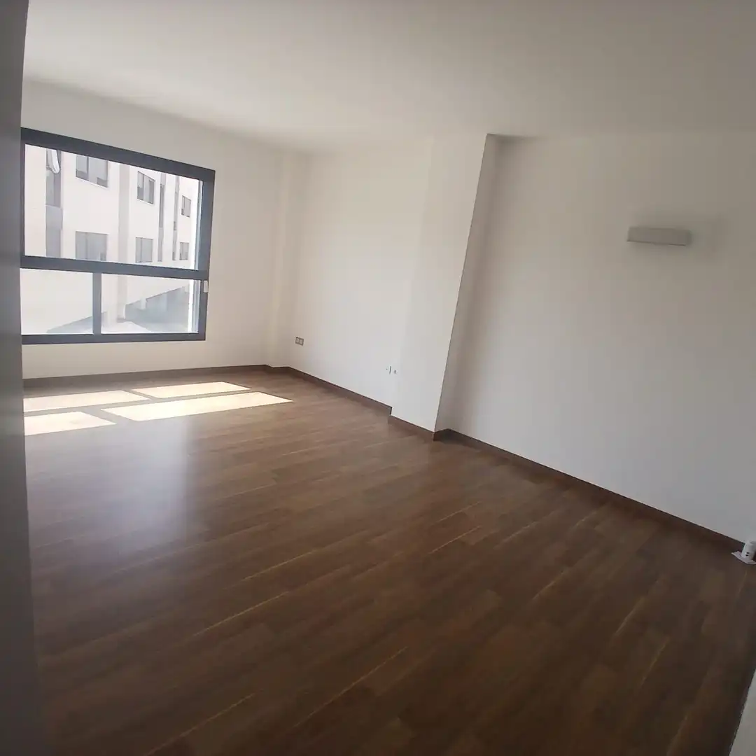 Living room of Flat for sale in Terrassa  with Air Conditioner, Heating and Oven