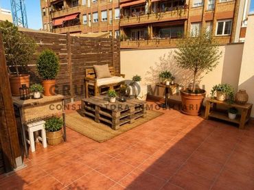 Piso con ascensor en venta en Carrer De Ponent
