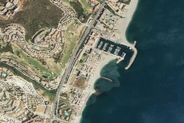Piso en venta en Puerto de la Duquesa, imagen 6
