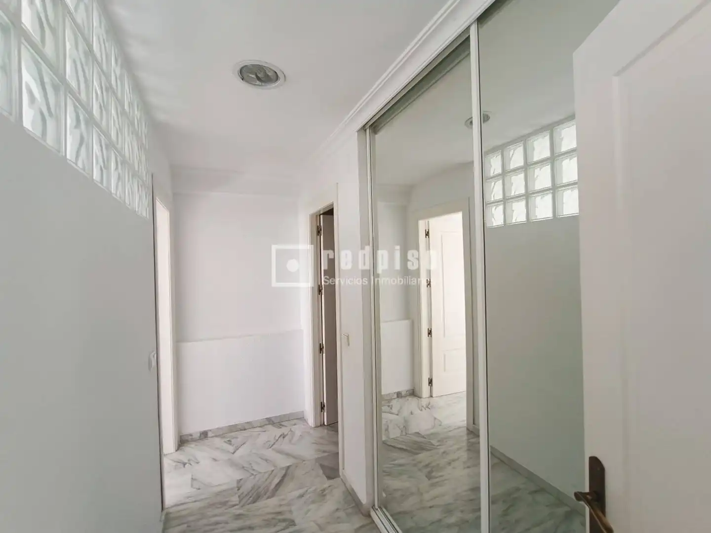 Bedroom of Flat for rent in Benalmádena  with Air Conditioner, Private garden and Terrace