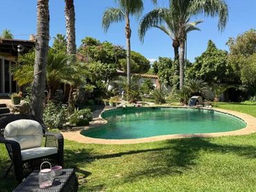 Chalet con piscina en venta en Pinos de Alhaurín - Periferia