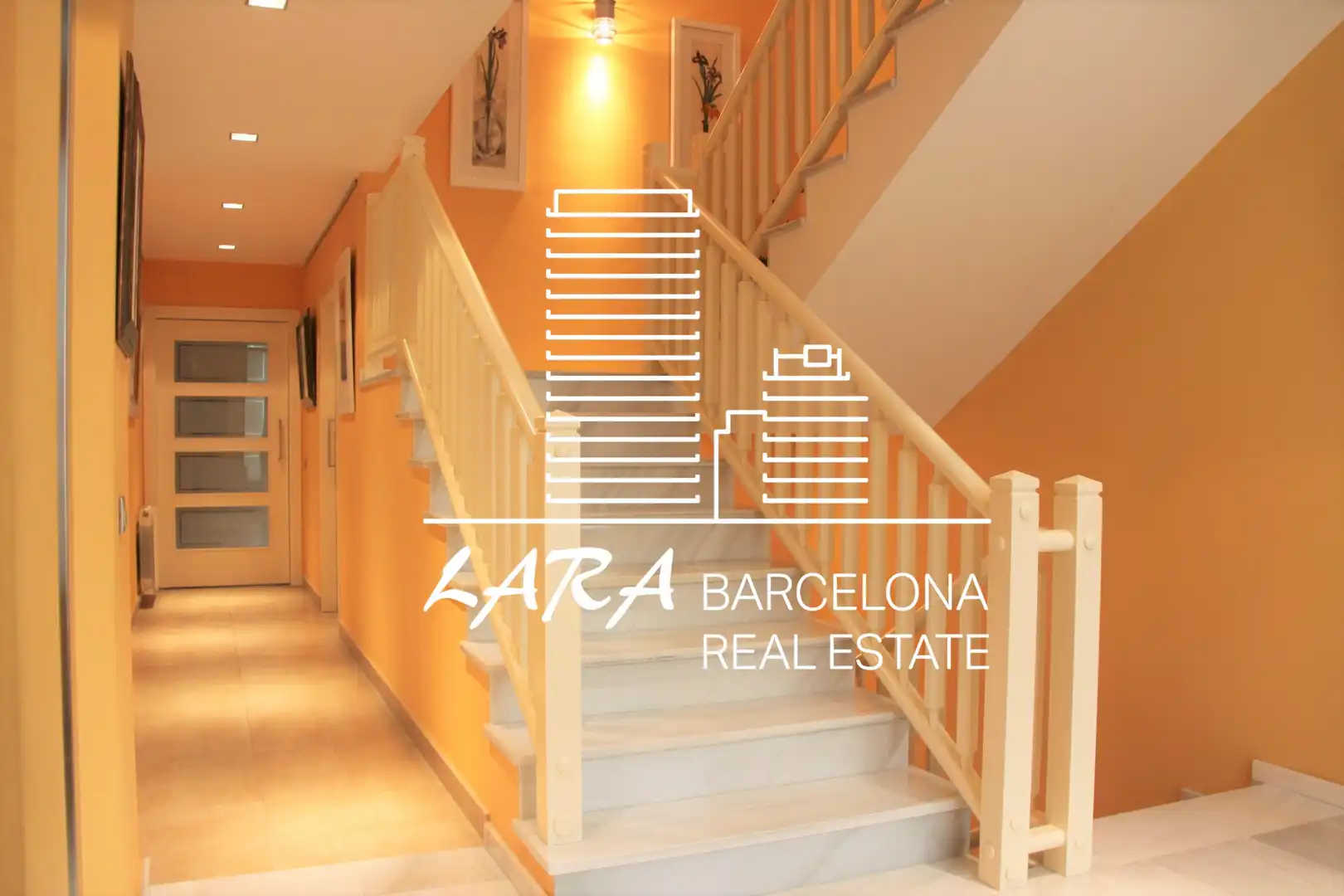 Vista exterior de Casa o chalet de alquiler con opción a compra en Viladecans con Aire acondicionado, Calefacción y Jardín privado