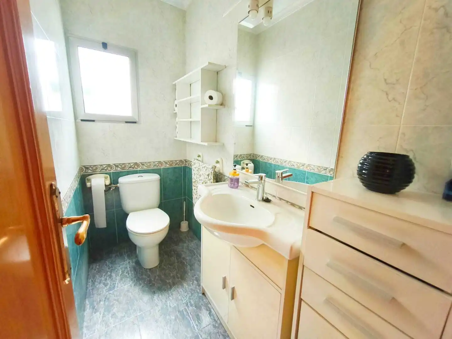 Bathroom of Houses for sale in Sueca  with Terrace and Balcony