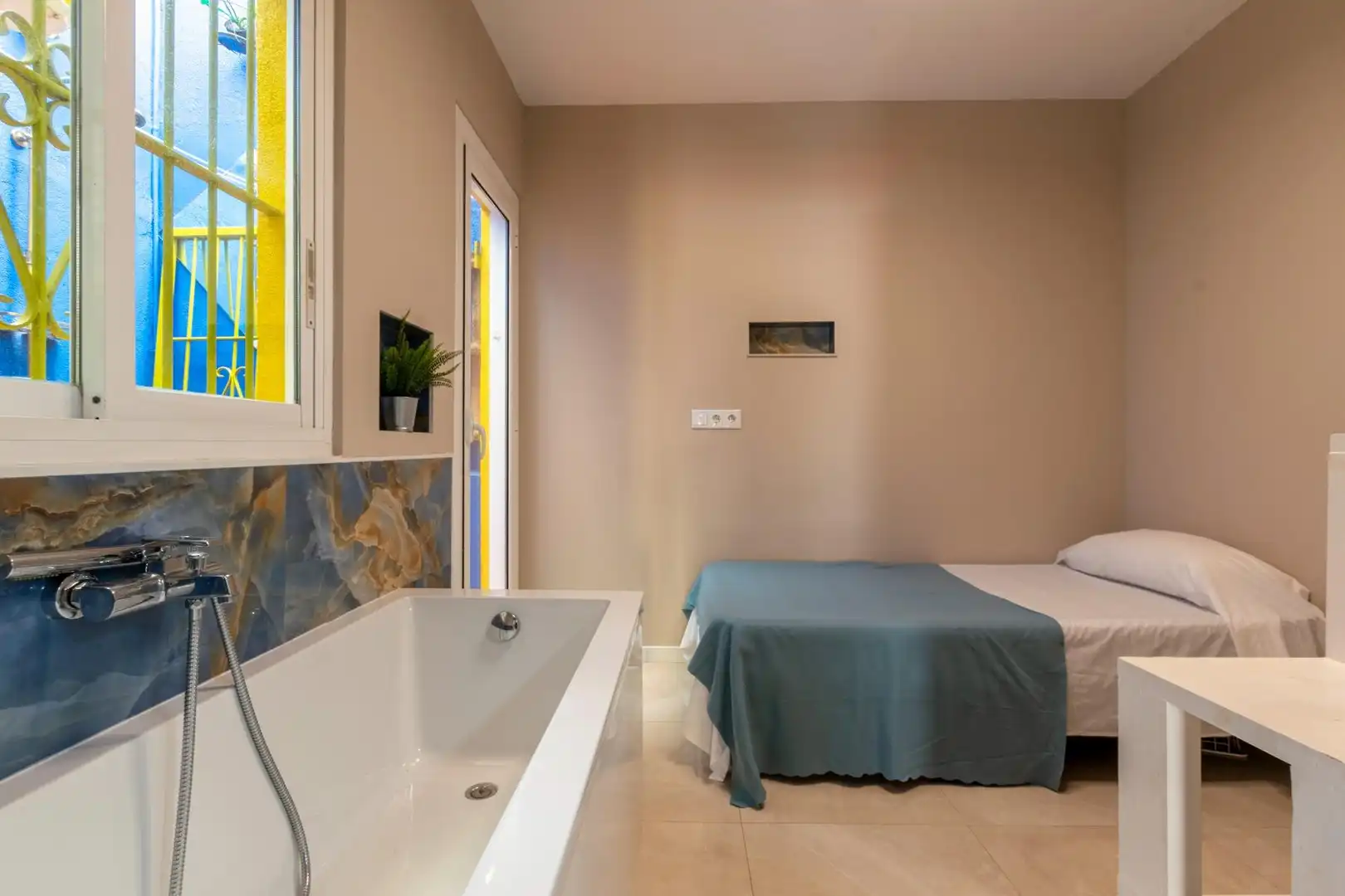 Maisonette mit Terrasse zum Verkauf in Plaça Indústria 3, imagen 9
