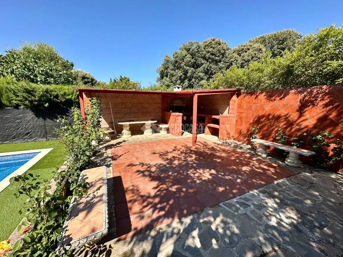 Terrassa de Casa o xalet en venda en Pioz amb Aire condicionat