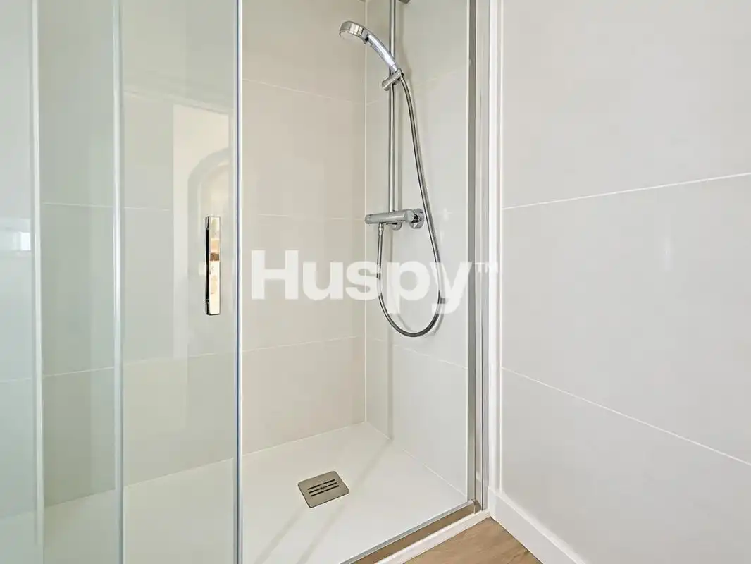 Badezimmer von Erdgeschoss zum Verkauf in Centro