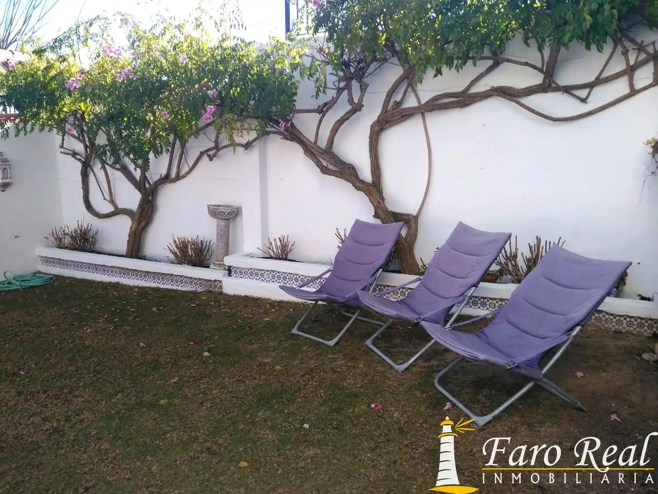 Garten von Einfamilien-Reihenhaus zur Miete in Sanlúcar de Barrameda mit Klimaanlage, Privatgarten und Schwimmbad