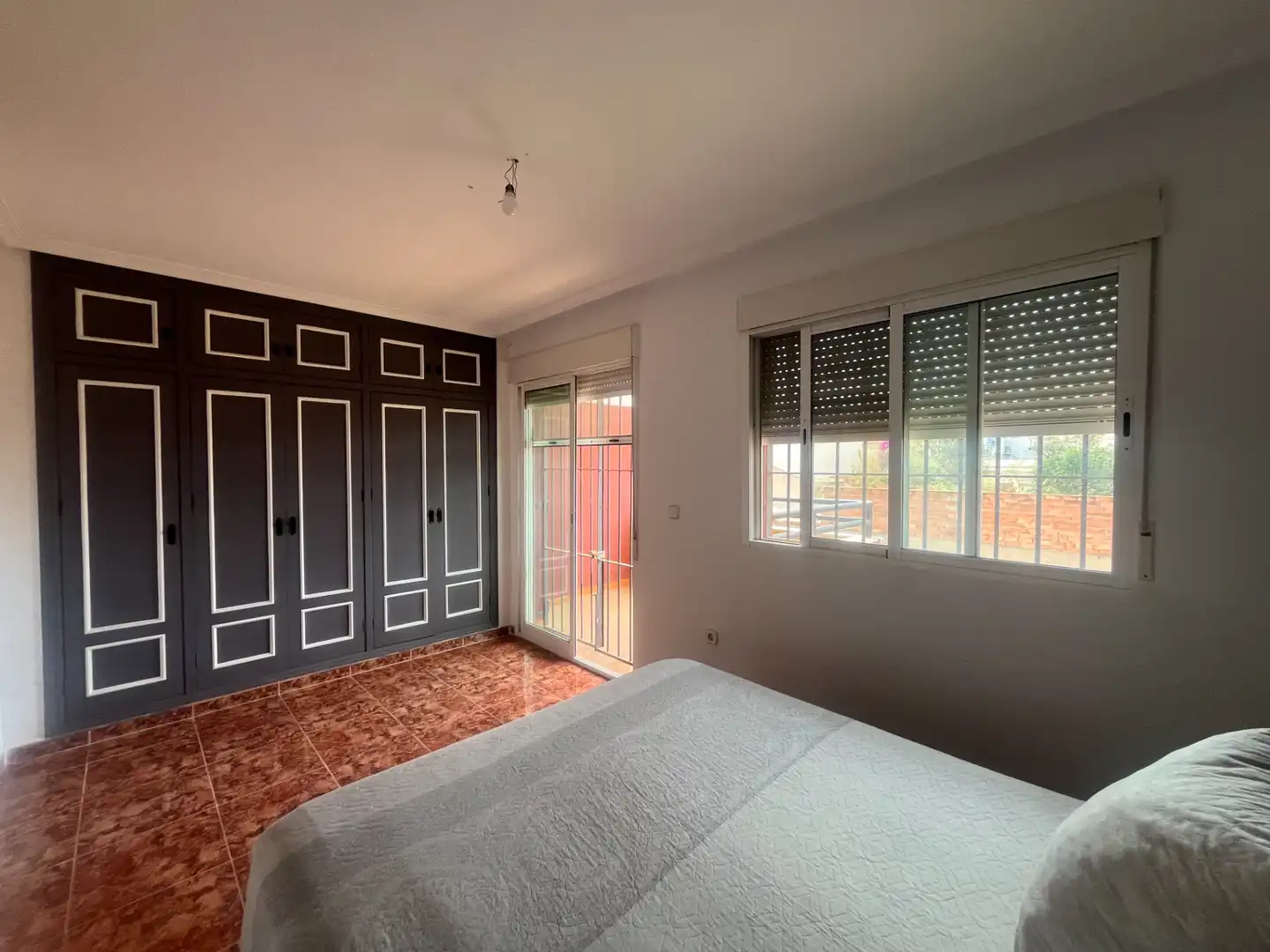 Schlafzimmer von Einfamilien-Reihenhaus zum Verkauf in La Unión mit Klimaanlage, Heizung und Abstellraum
